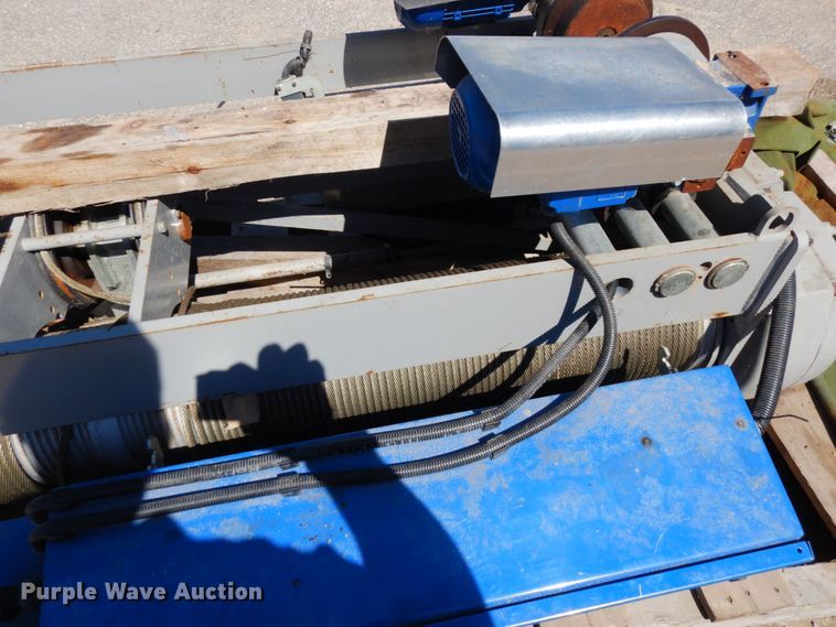 image for item MH9139 Detroit Hoist  gantry crane