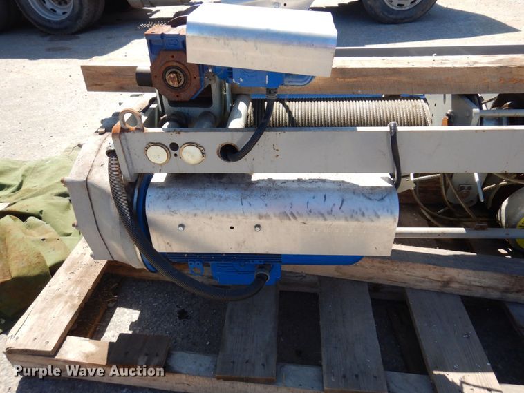 image for item MH9139 Detroit Hoist  gantry crane