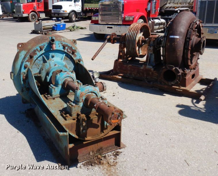 image for item MH9140 (2) centrifugal sand dredging pumps