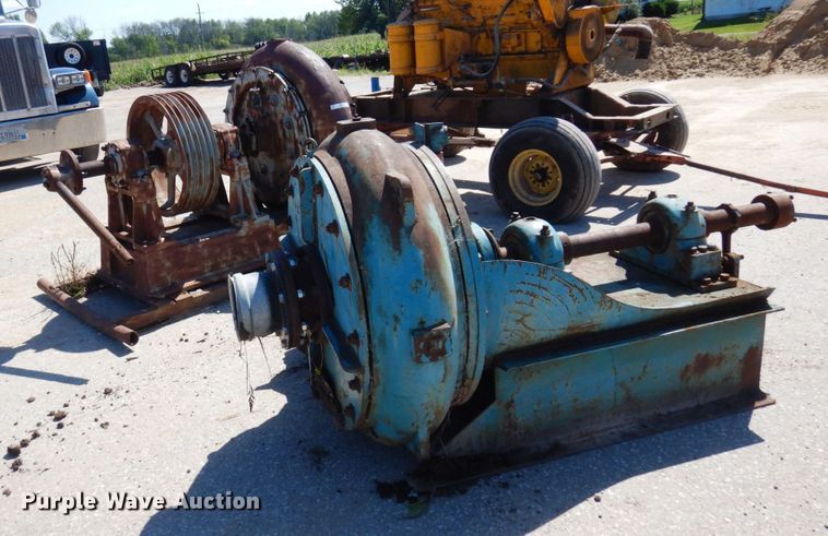 image for item MH9140 (2) centrifugal sand dredging pumps