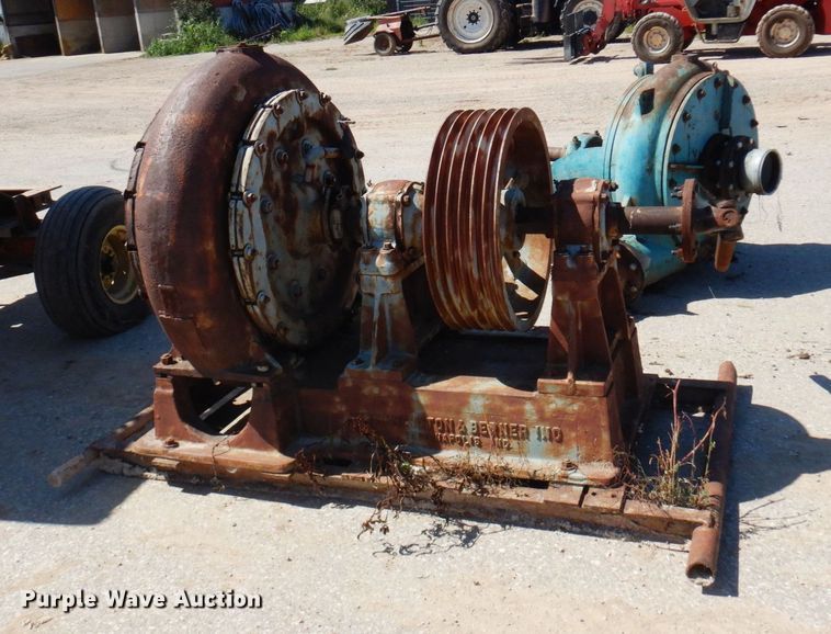 image for item MH9140 (2) centrifugal sand dredging pumps