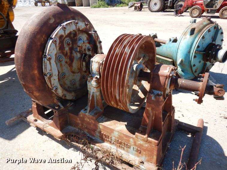 image for item MH9140 (2) centrifugal sand dredging pumps