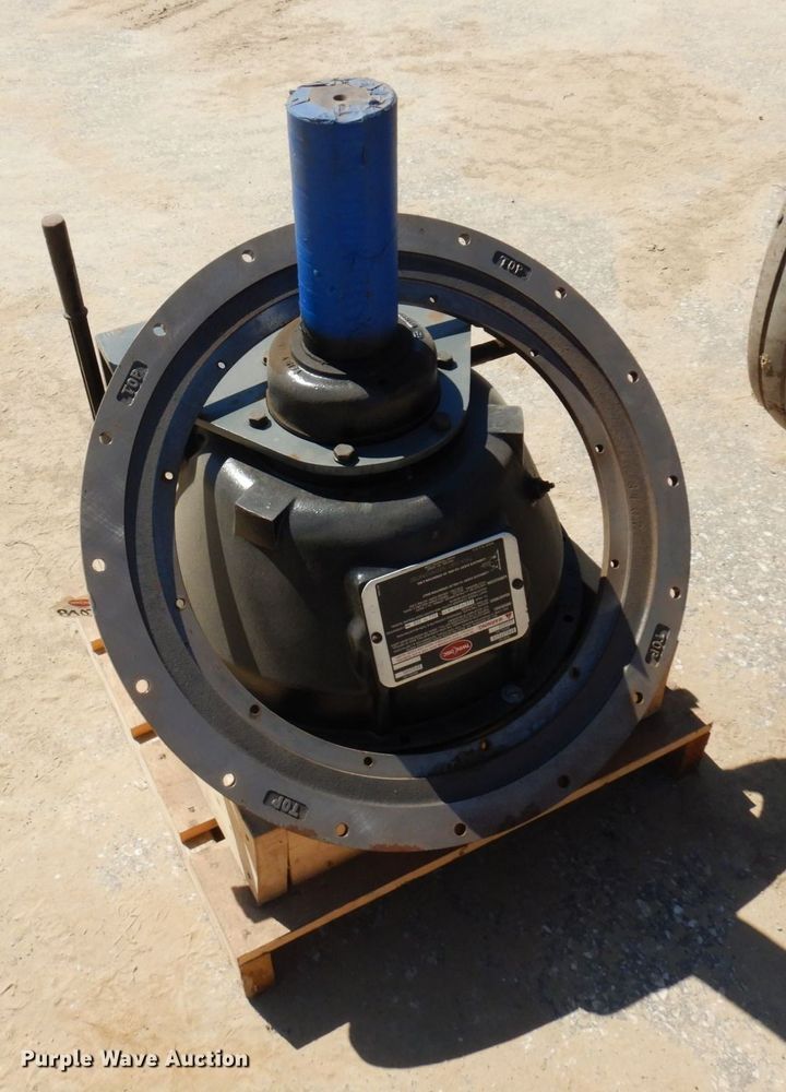 image for item MH9141 1972 Cummins VT12-800-GS  generator