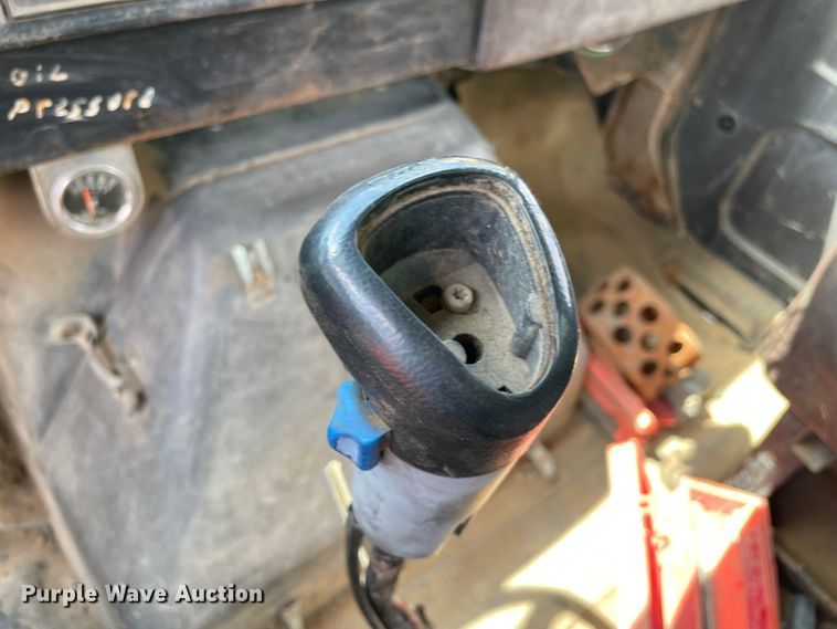 image for item MJ9156 1988 International F1954  water truck