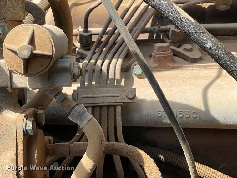 image for item MJ9156 1988 International F1954  water truck