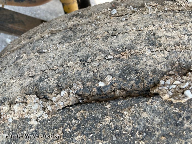 image for item MJ9156 1988 International F1954  water truck