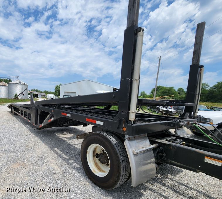 image for item MK9004 2013 Sun Country  car carrier