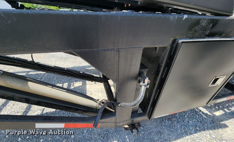 image for item MK9004 2013 Sun Country  car carrier