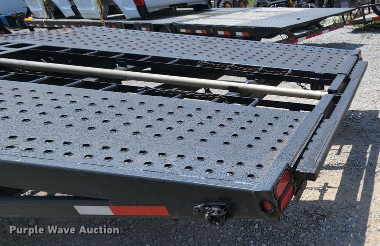 image for item MK9004 2013 Sun Country  car carrier