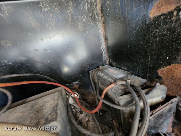 image for item MK9004 2013 Sun Country  car carrier