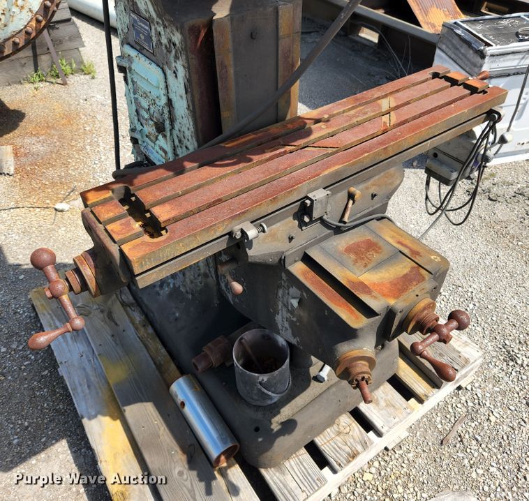 image for item MK9280 Bridgeport  milling machine