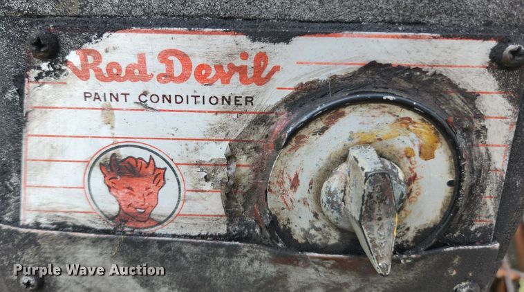 image for item MK9281 Red Devil  paint shaker