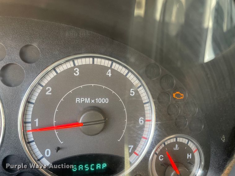 image for item MR9330 2007 Jeep Liberty Limited  SUV