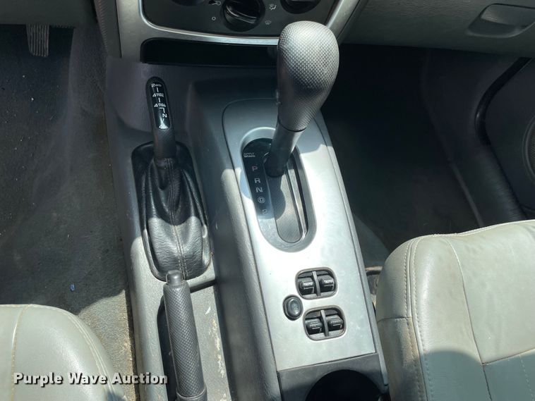 image for item MR9330 2007 Jeep Liberty Limited  SUV