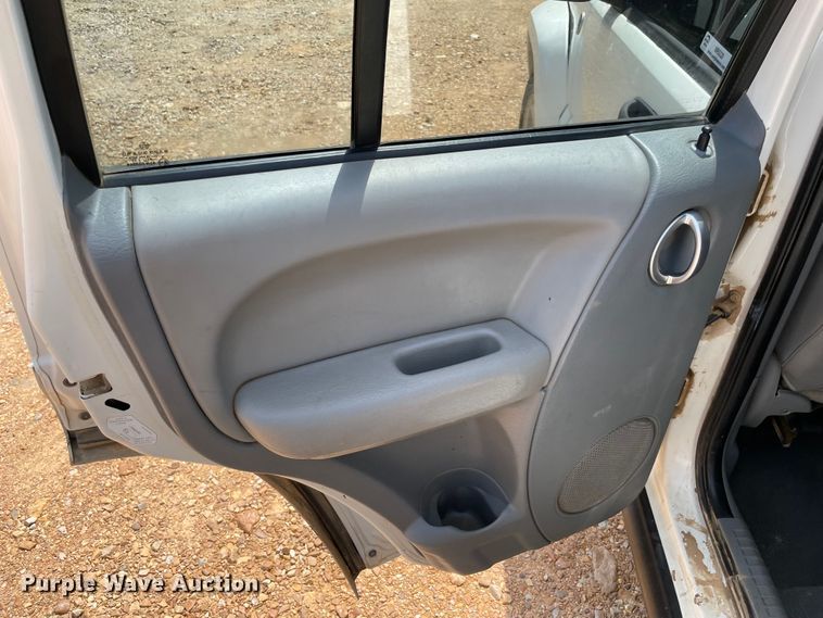 image for item MR9330 2007 Jeep Liberty Limited  SUV