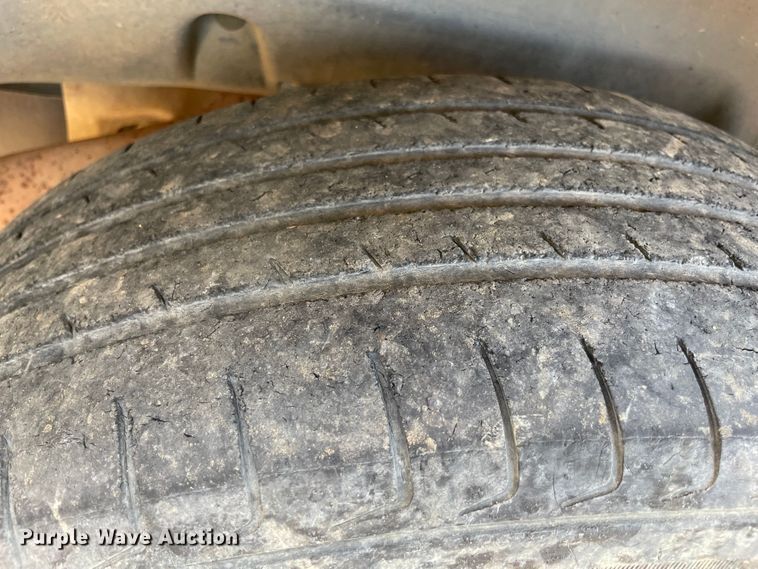 image for item MR9330 2007 Jeep Liberty Limited  SUV