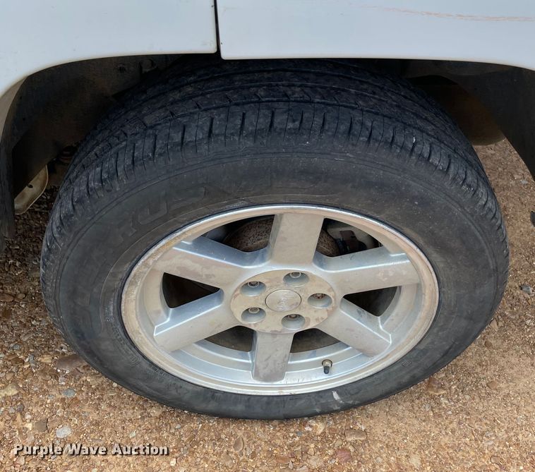 image for item MR9330 2007 Jeep Liberty Limited  SUV