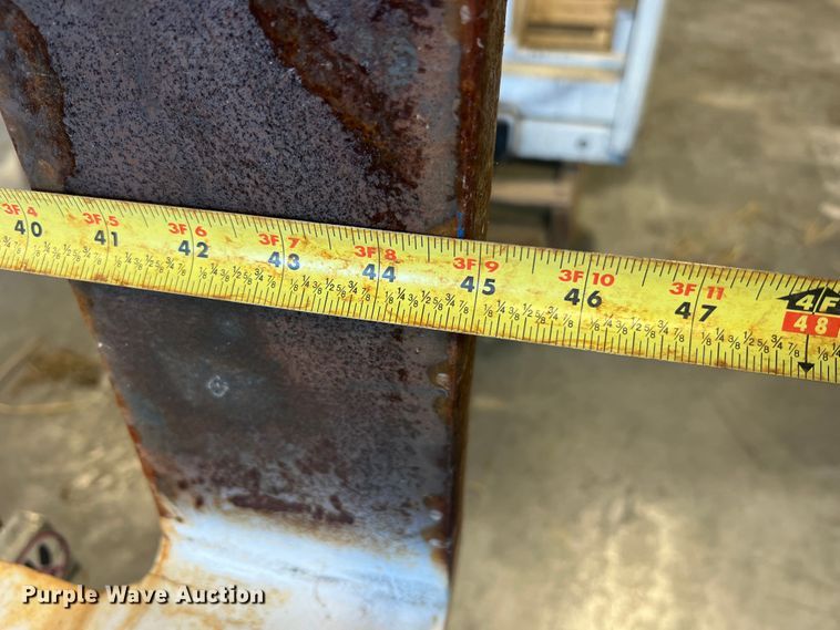 image for item MR9816 Cascade Turn-A-Load  clamp pallet handler