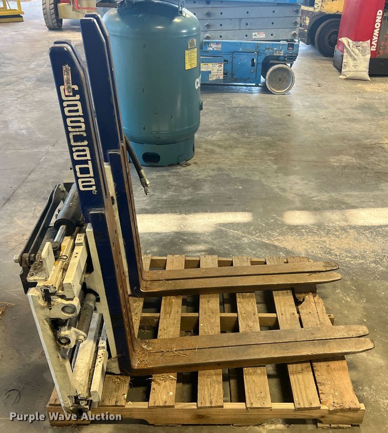 image for item MR9817 Cascade  multiple load handler