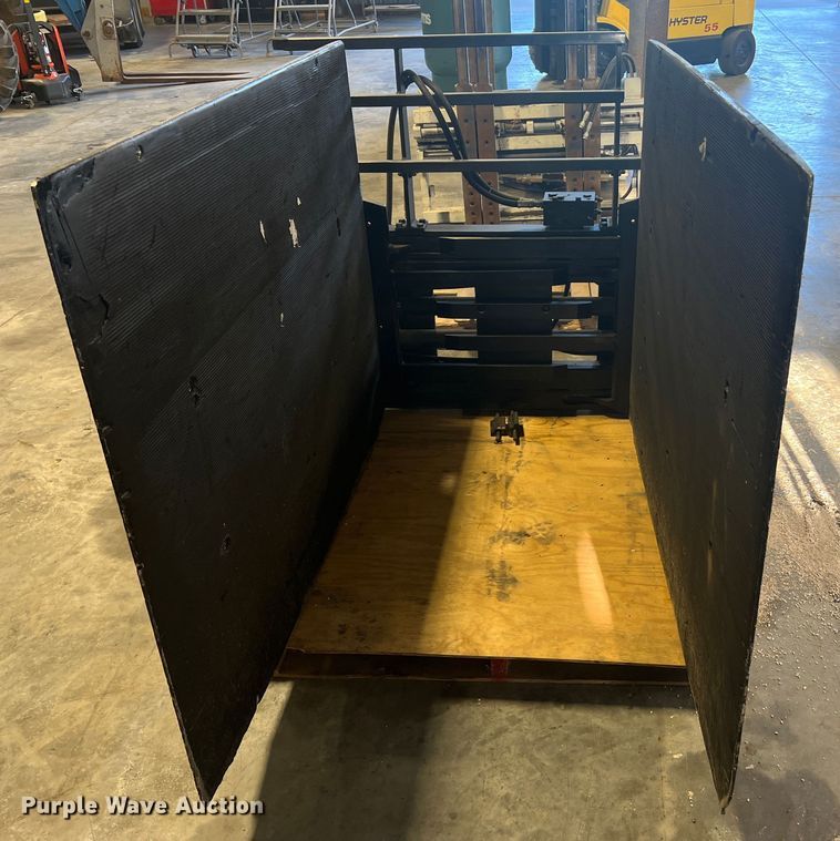 image for item MR9818 Brudi CCE2022.0101  carton clamp