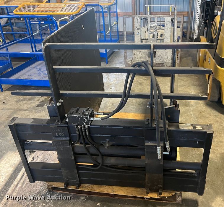 image for item MR9818 Brudi CCE2022.0101  carton clamp