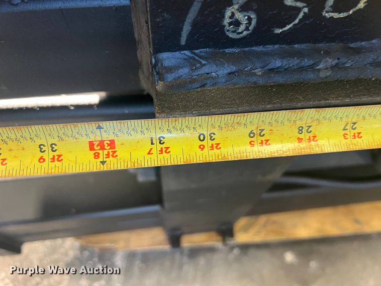 image for item MR9818 Brudi CCE2022.0101  carton clamp