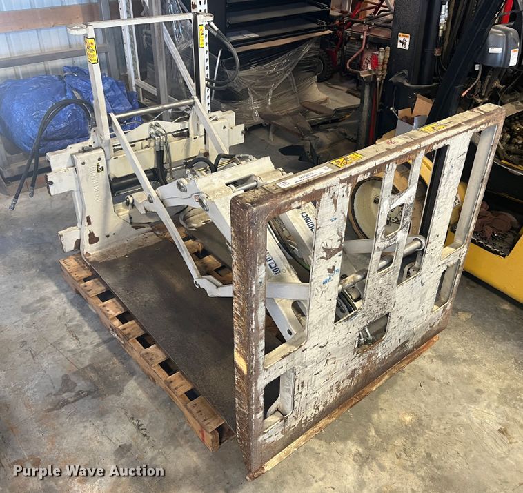 image for item MR9819 Cascade  slip sheet handler