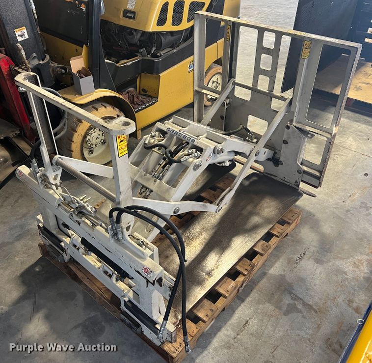 image for item MR9819 Cascade  slip sheet handler