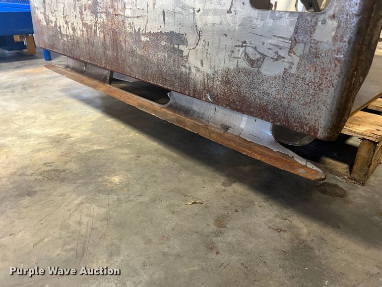 image for item MR9819 Cascade  slip sheet handler