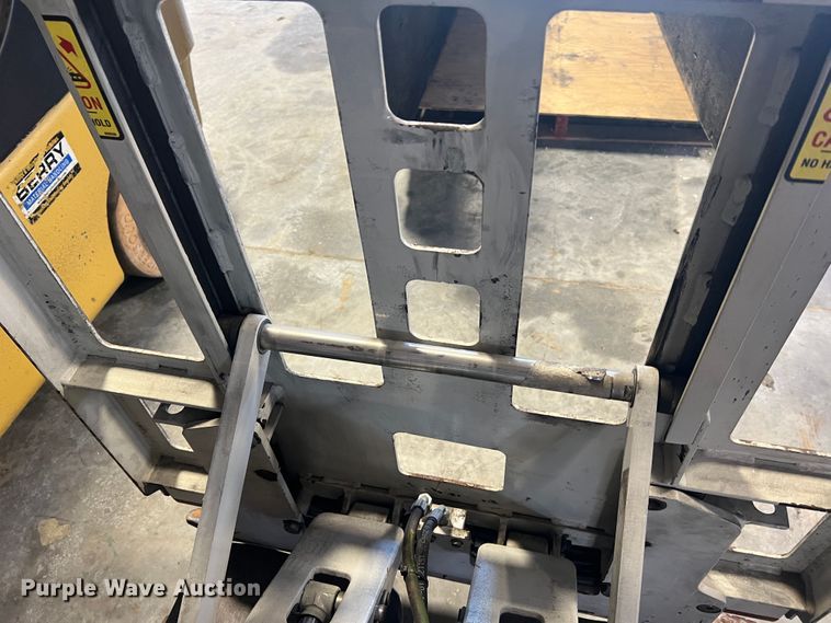 image for item MR9819 Cascade  slip sheet handler