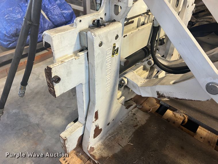 image for item MR9819 Cascade  slip sheet handler