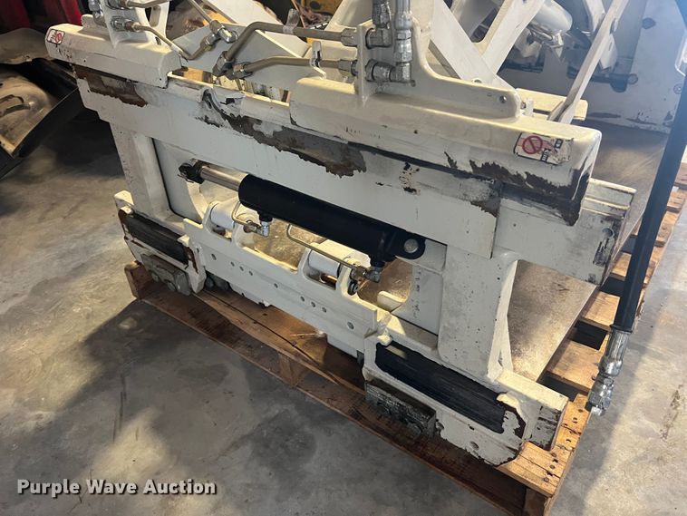 image for item MR9819 Cascade  slip sheet handler