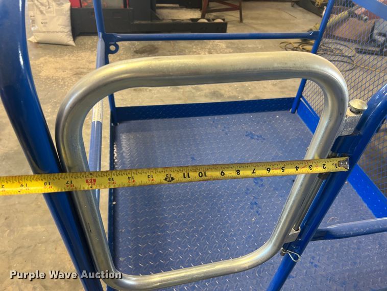 image for item MR9820 (4) man lift baskets