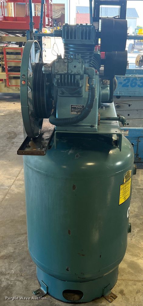 image for item MR9821 Curtis 10VT12-A3  air compressor