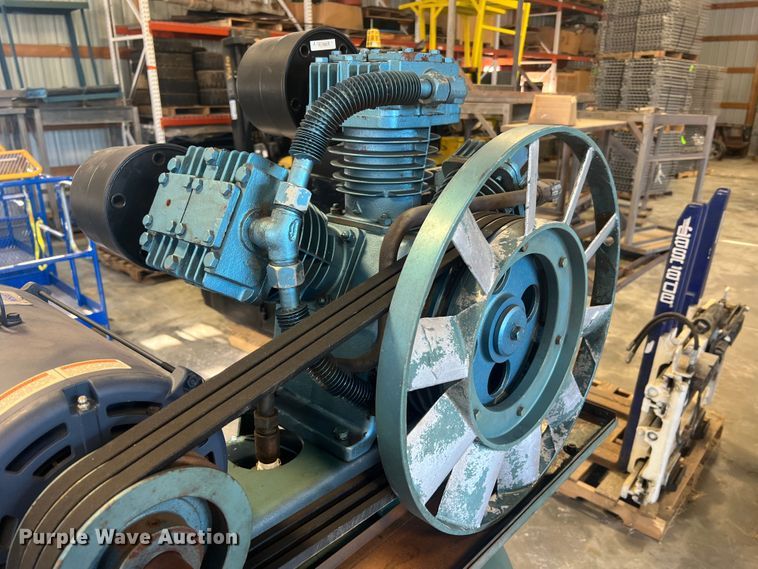 image for item MR9821 Curtis 10VT12-A3  air compressor