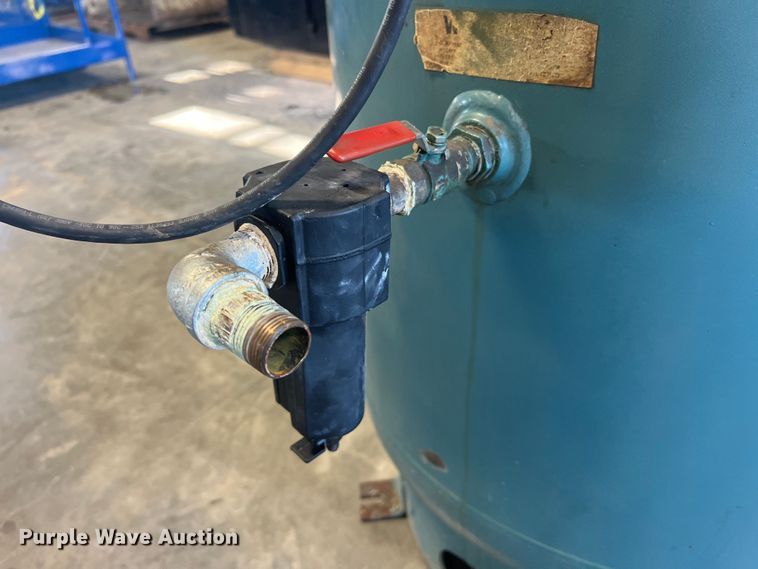 image for item MR9821 Curtis 10VT12-A3  air compressor