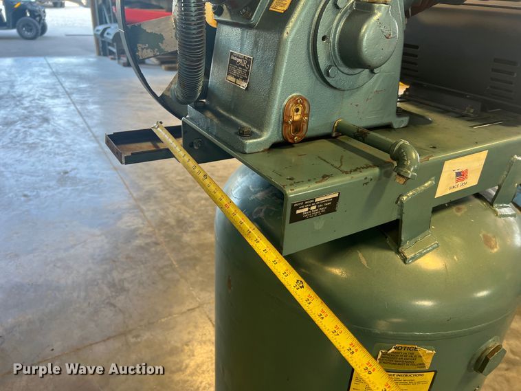 image for item MR9821 Curtis 10VT12-A3  air compressor