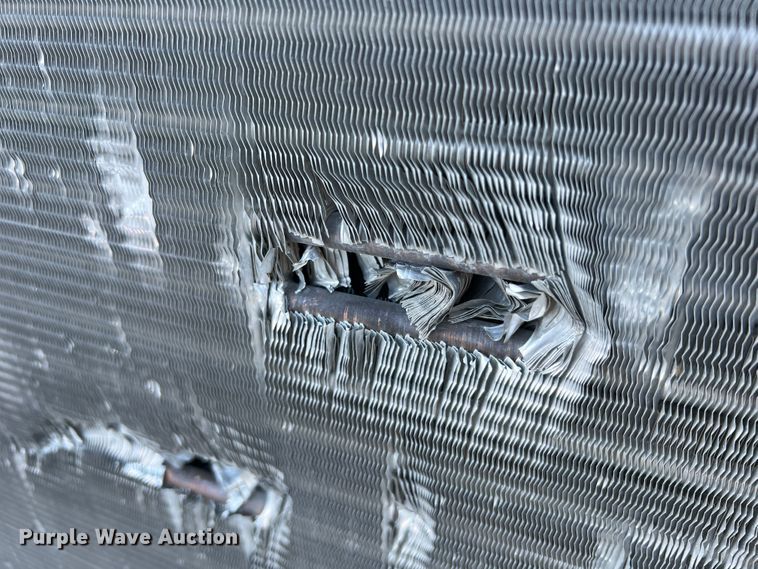 image for item MR9823 Carrier 48TCED24ABA5A0F0A0  AC unit