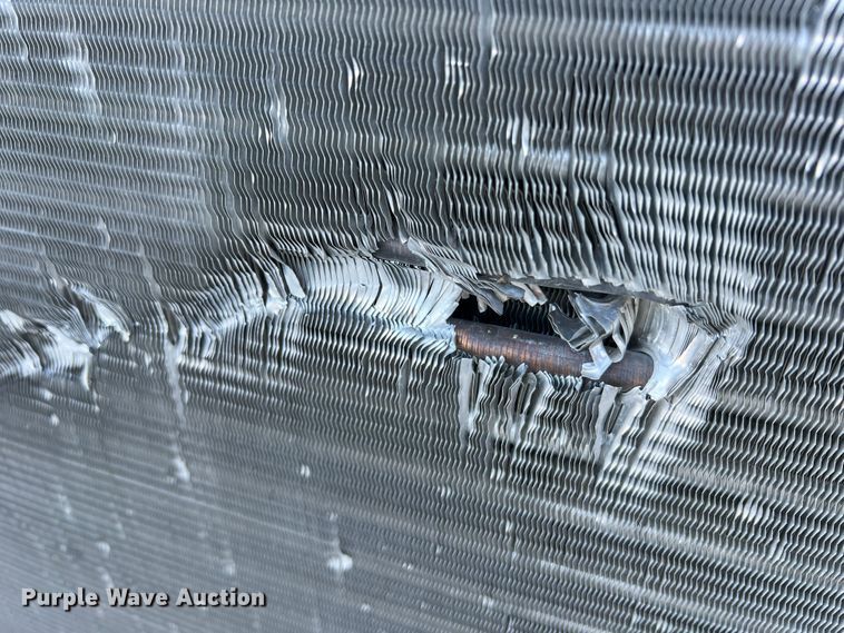 image for item MR9823 Carrier 48TCED24ABA5A0F0A0  AC unit