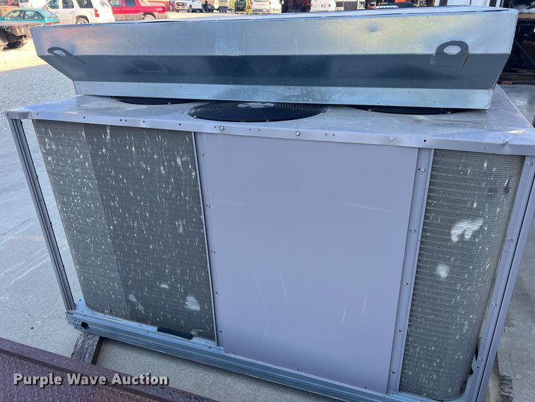 image for item MR9823 Carrier 48TCED24ABA5A0F0A0  AC unit