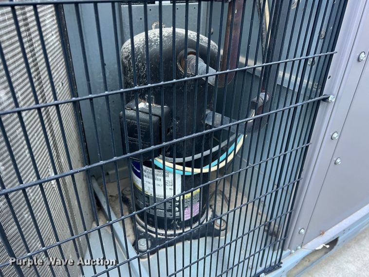 image for item MR9823 Carrier 48TCED24ABA5A0F0A0  AC unit