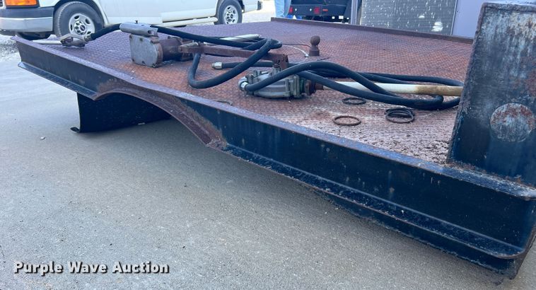 image for item MR9826 Flatbed