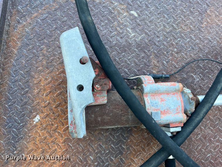 image for item MR9826 Flatbed