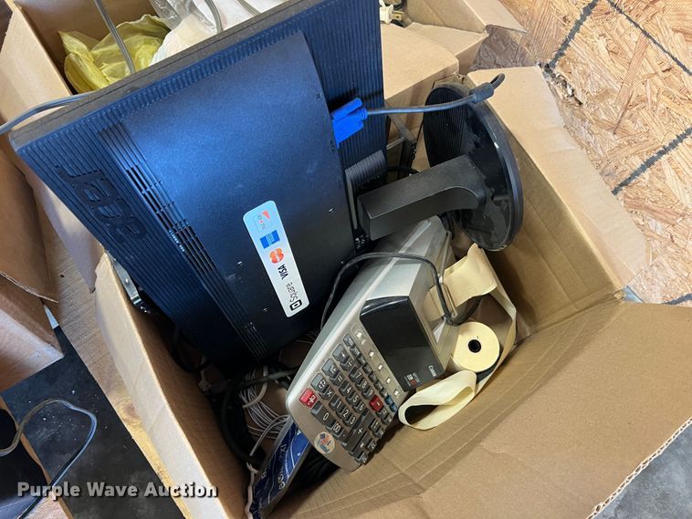 image for item MR9833 Office equipment