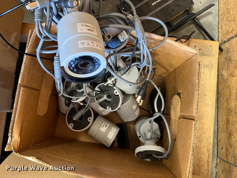 image for item MR9833 Office equipment