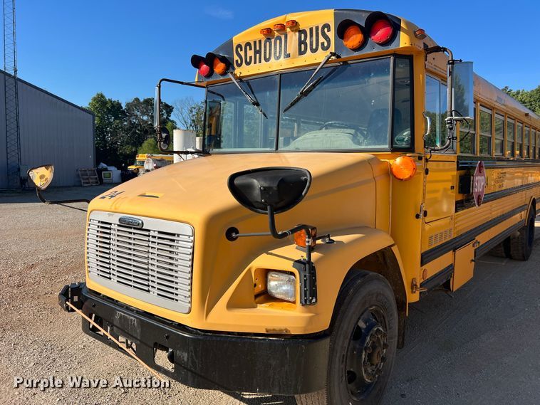 image for item MR9836 2005 Thomas Built  school bus