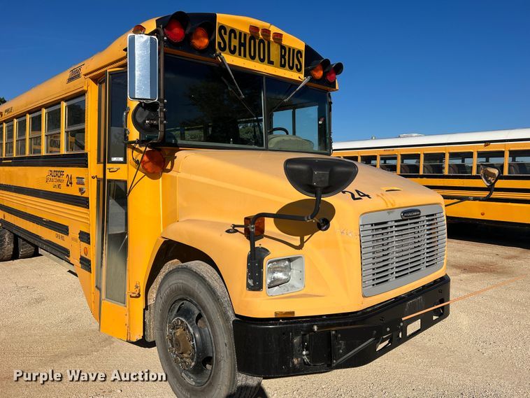 image for item MR9836 2005 Thomas Built  school bus