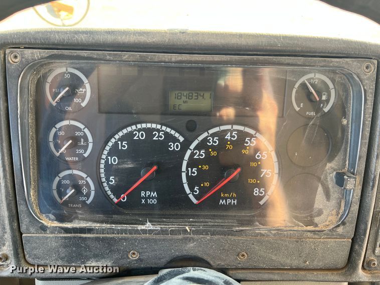 image for item MR9836 2005 Thomas Built  school bus