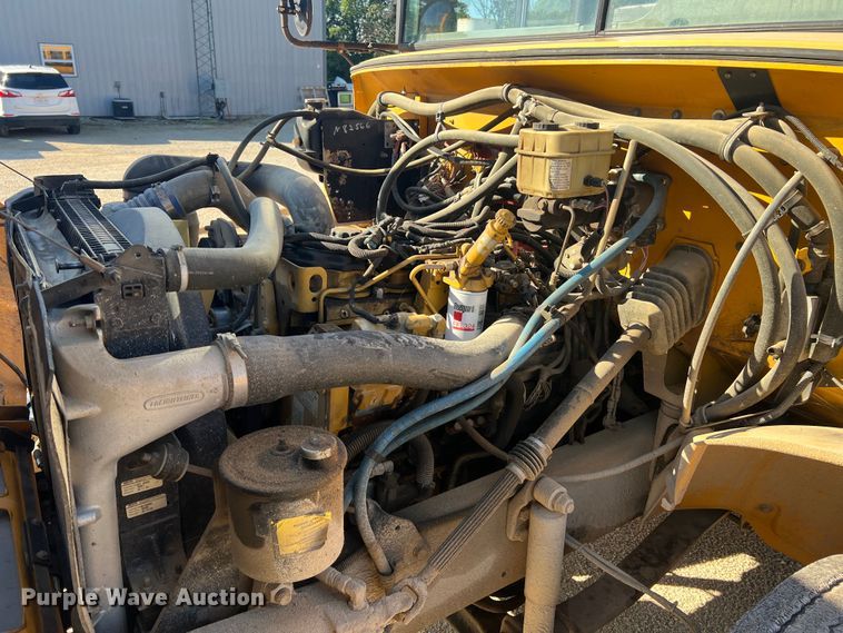 image for item MR9836 2005 Thomas Built  school bus