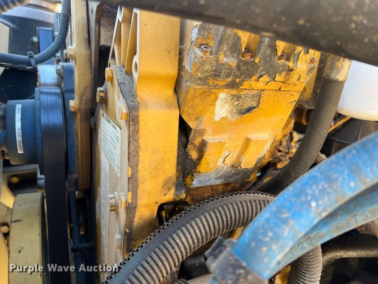 image for item MR9836 2005 Thomas Built  school bus